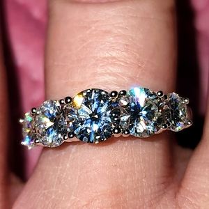 *SALE* Certified GRA 4 ct moissanite diamond wedding band 18k gold